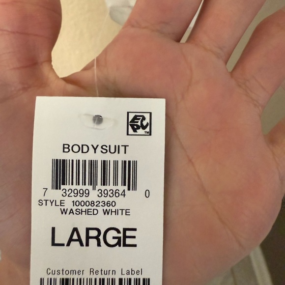 NWT INC Inc International Bodysuit Size Large - Picture 3 of 5